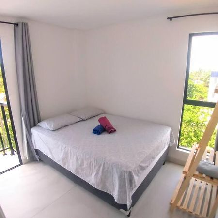 Flat 306 Rua Das Piscinas Naturais - Centro De Porto Порту-де-Галиньяш Экстерьер фото
