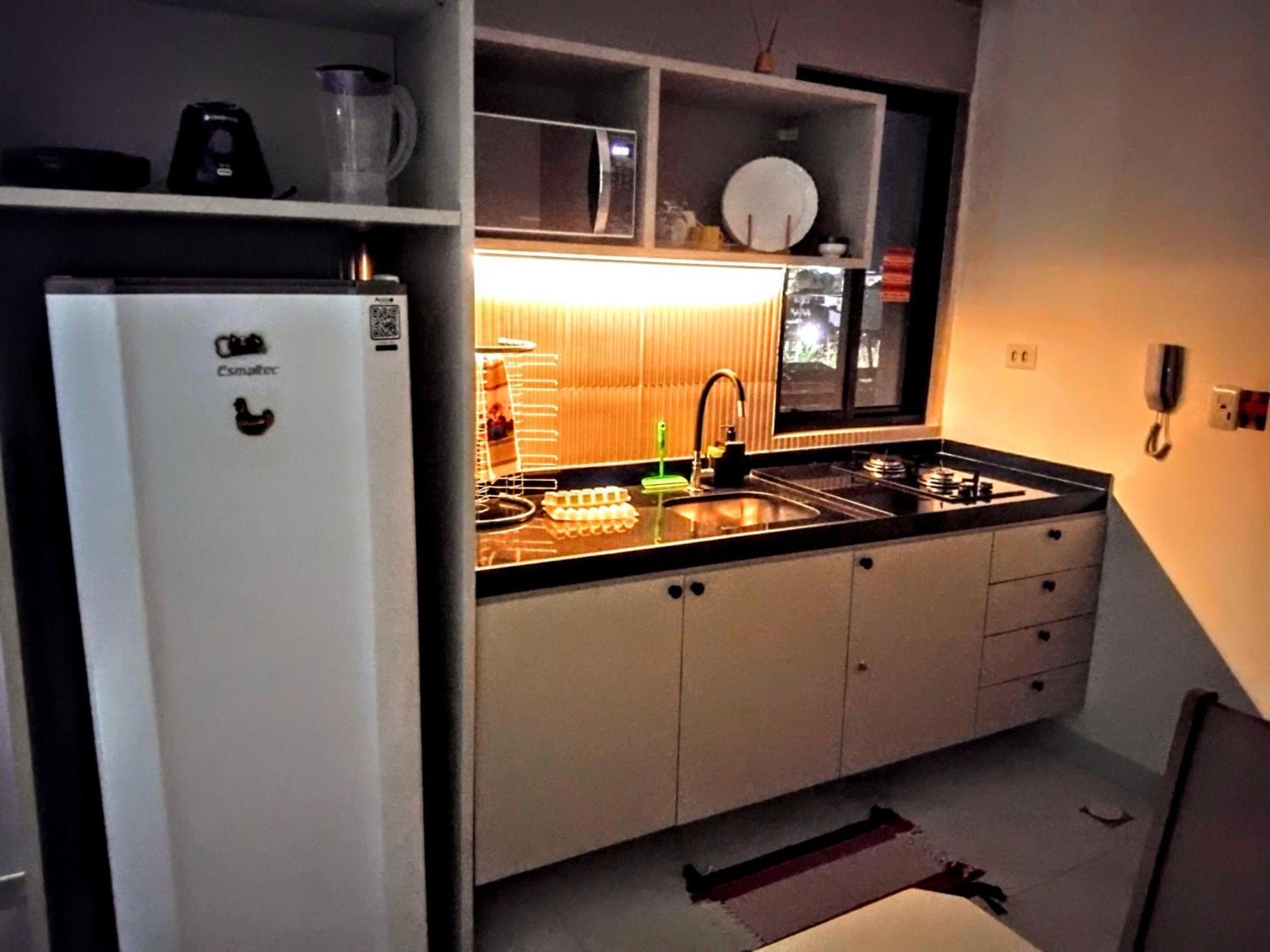 Flat 306 Rua Das Piscinas Naturais - Centro De Porto Порту-де-Галиньяш Экстерьер фото
